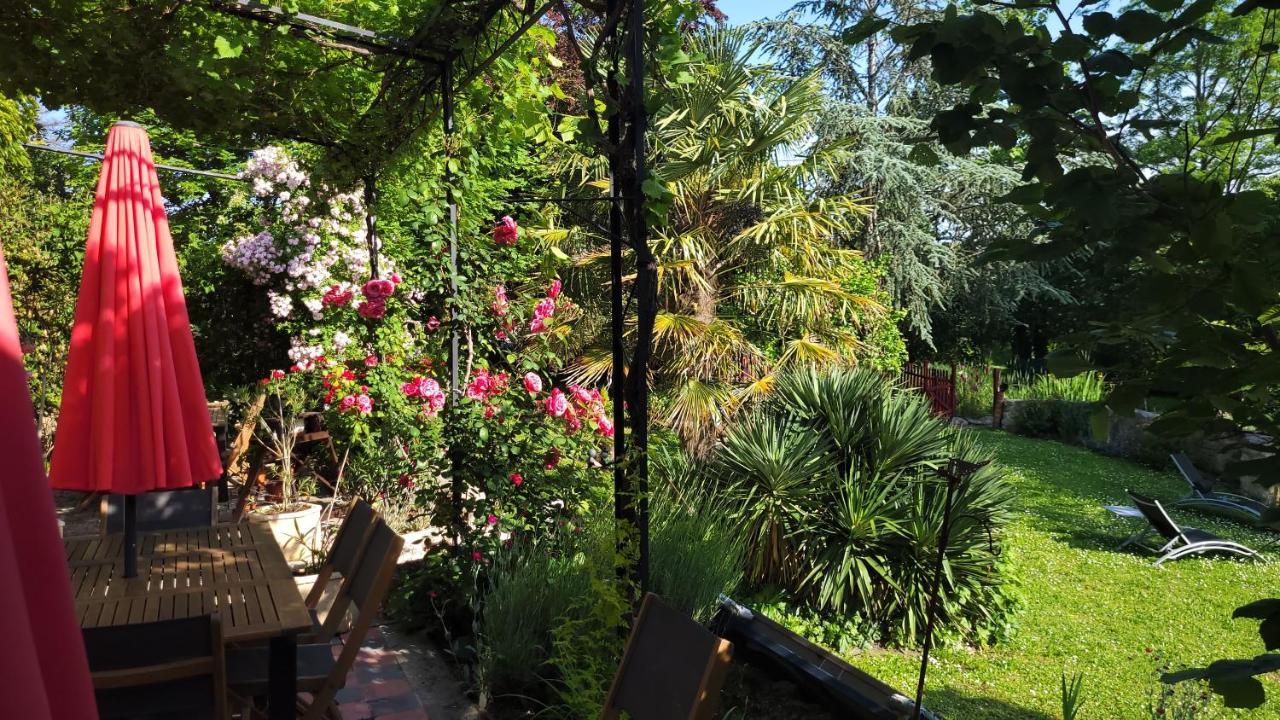 לינה וארוחת בוקר Saint-Michel-de-Montaigne Relais De La Renaissance מראה חיצוני תמונה